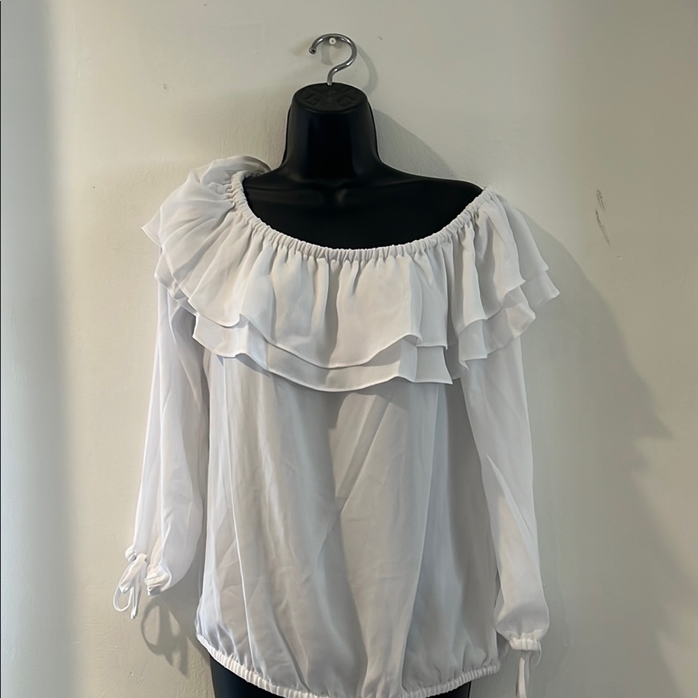 MICHAEL Michael Kors Cream Ruffled 3/4 Sleeve Blouse